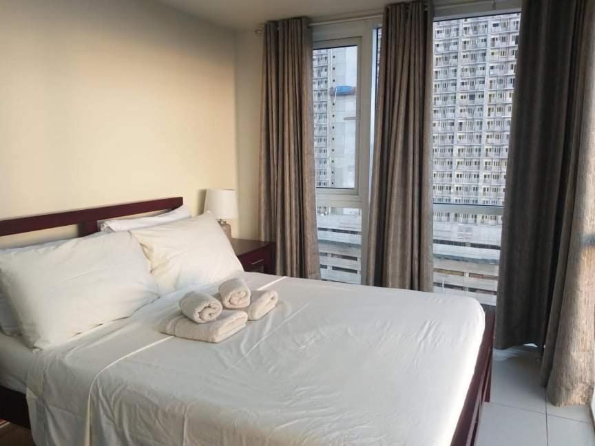 De Luxe, Standard And Studio Suites -The Breeze Residences-Close To Airport,Mall Of Asia, Us Embassy Manila Exteriér fotografie