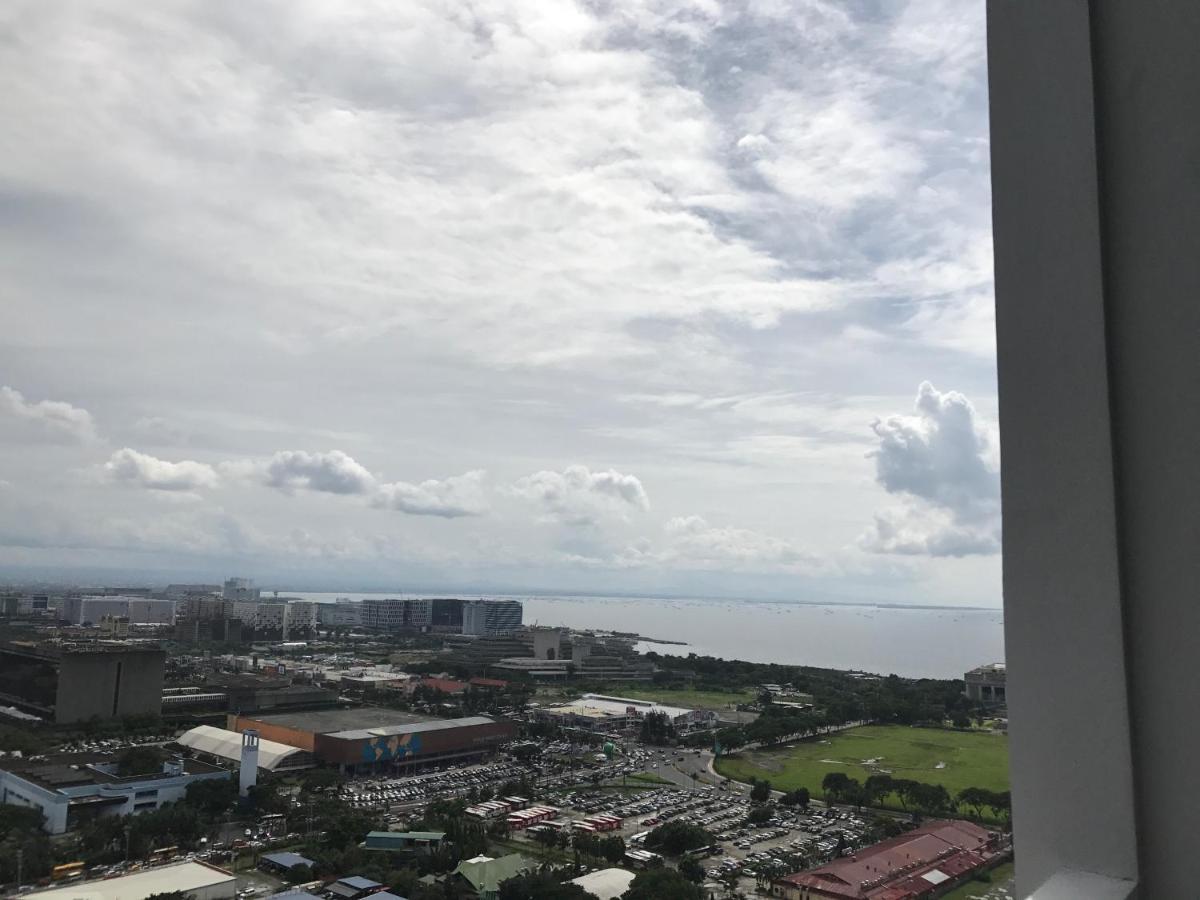 De Luxe, Standard And Studio Suites -The Breeze Residences-Close To Airport,Mall Of Asia, Us Embassy Manila Exteriér fotografie