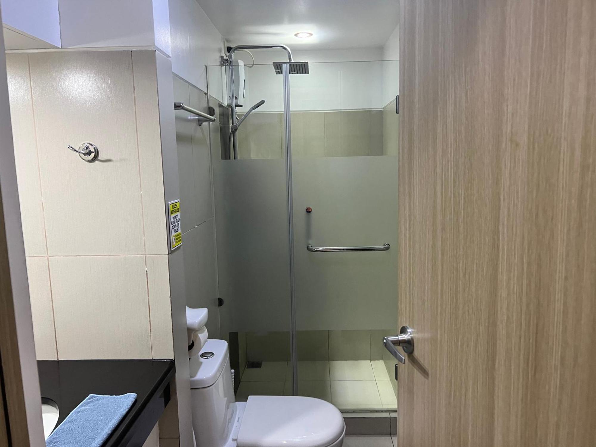 De Luxe, Standard And Studio Suites -The Breeze Residences-Close To Airport,Mall Of Asia, Us Embassy Manila Exteriér fotografie