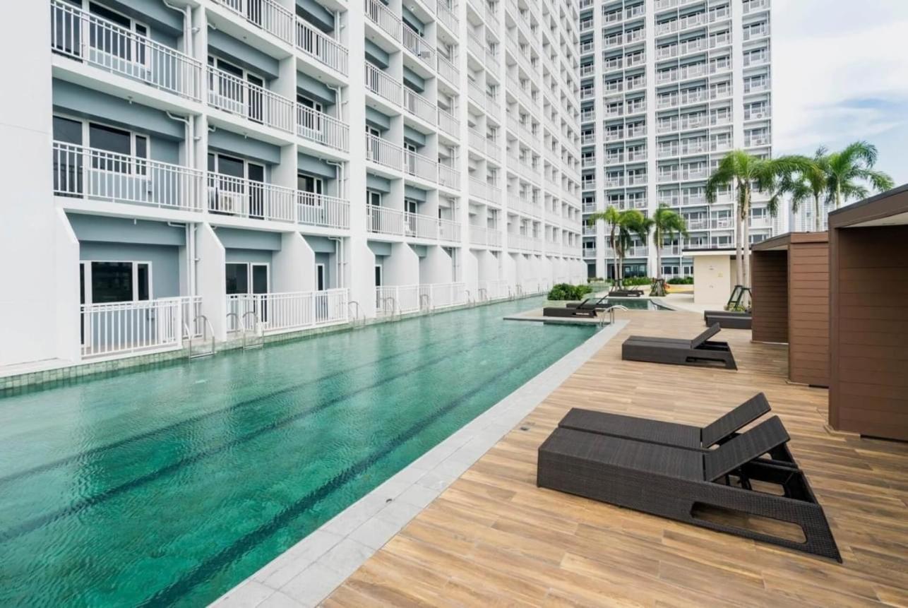 De Luxe, Standard And Studio Suites -The Breeze Residences-Close To Airport,Mall Of Asia, Us Embassy Manila Exteriér fotografie
