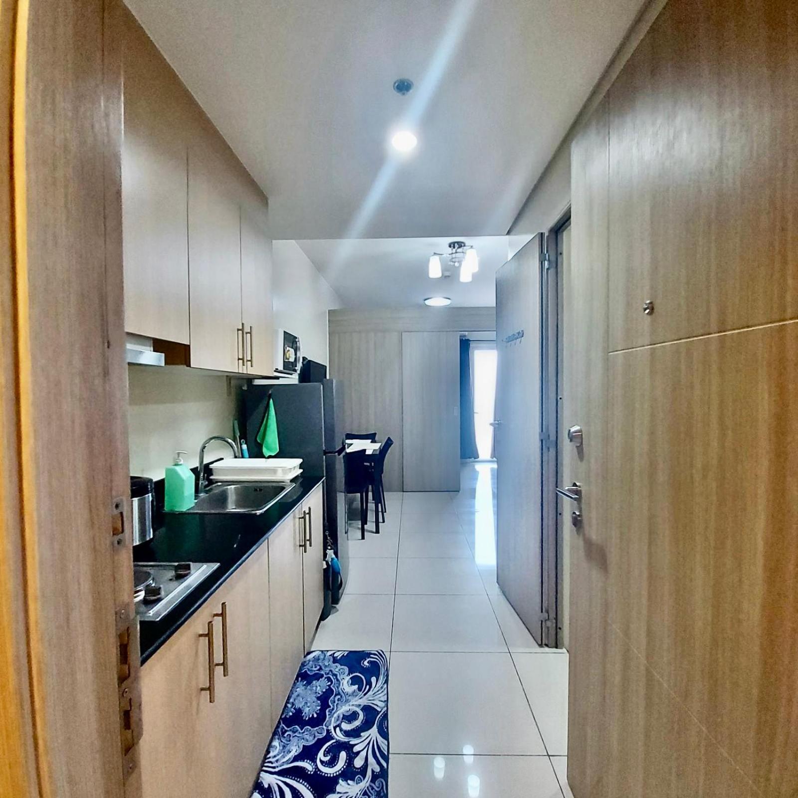 De Luxe, Standard And Studio Suites -The Breeze Residences-Close To Airport,Mall Of Asia, Us Embassy Manila Exteriér fotografie