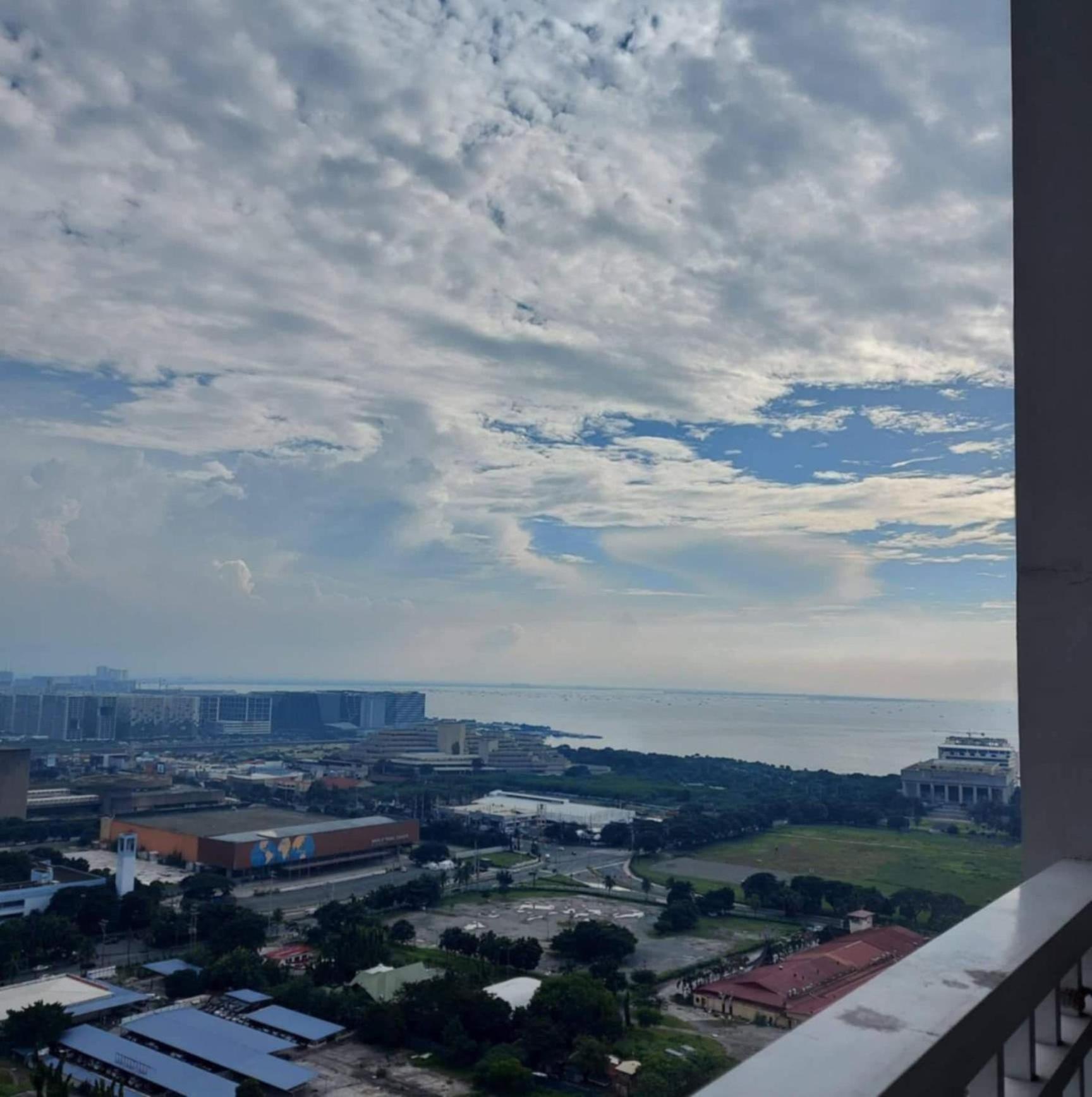 De Luxe, Standard And Studio Suites -The Breeze Residences-Close To Airport,Mall Of Asia, Us Embassy Manila Exteriér fotografie